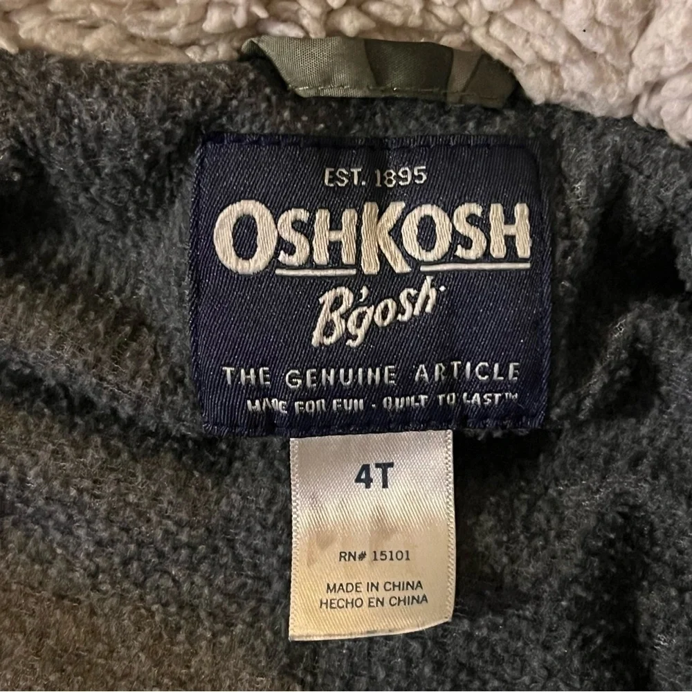 Boy’s Oshkosh B’gosh Puffer Coat 4T
